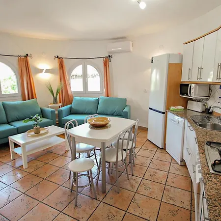 - Pretty With Private Pool In Villa *